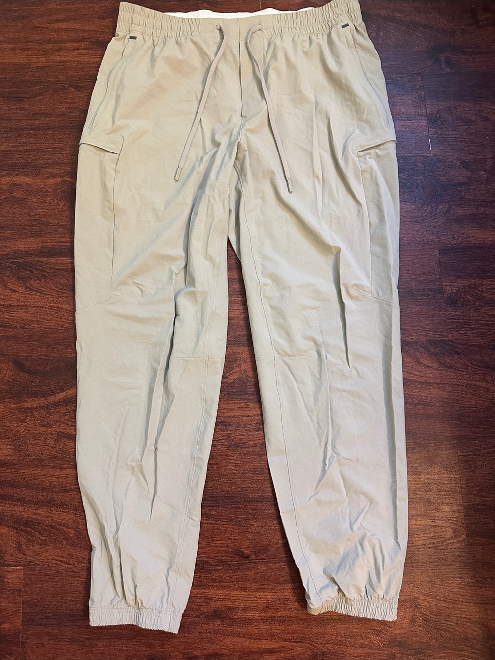 Lululemon license to train cargo joggers men’s size Large
